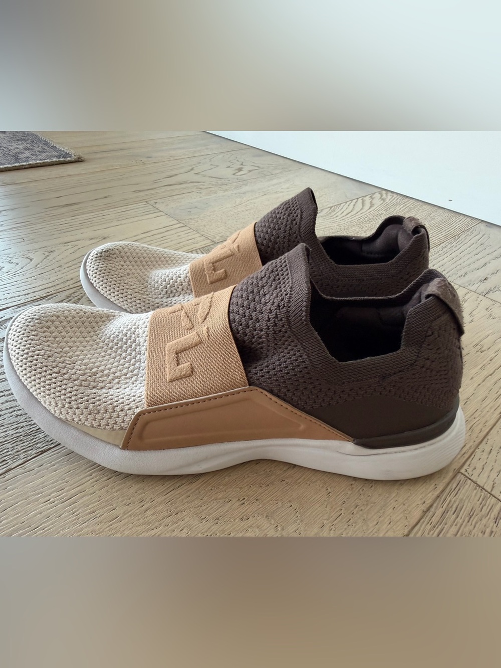 APL Athletic Propulsion Labs TechLoom Bliss Slip-On Sneakers Shoes Women Size 7